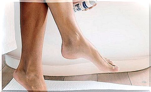 11 reasons why your feet sweat excessively