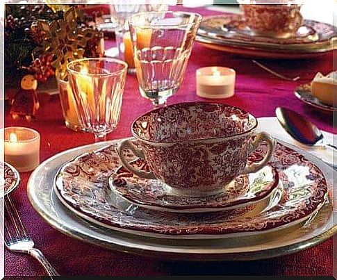 decorative dinner set