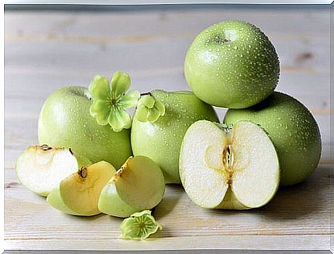 Green apples