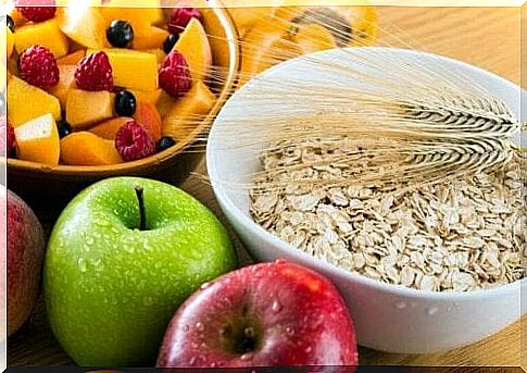 Increase your fiber intake to avoid feeling hungry all the time