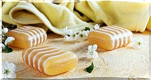 Sulfate-free soap