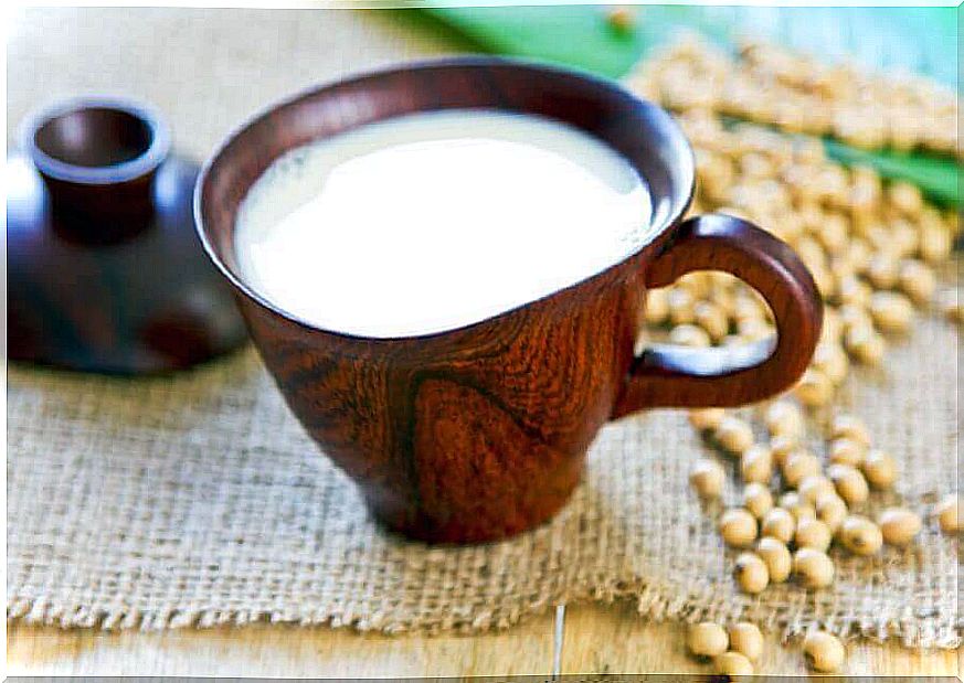 Milk is one of the natural treatments for insomnia